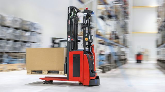 Fahrerloses Transportsystem von Linde Material Handling aus dem Hause Kion