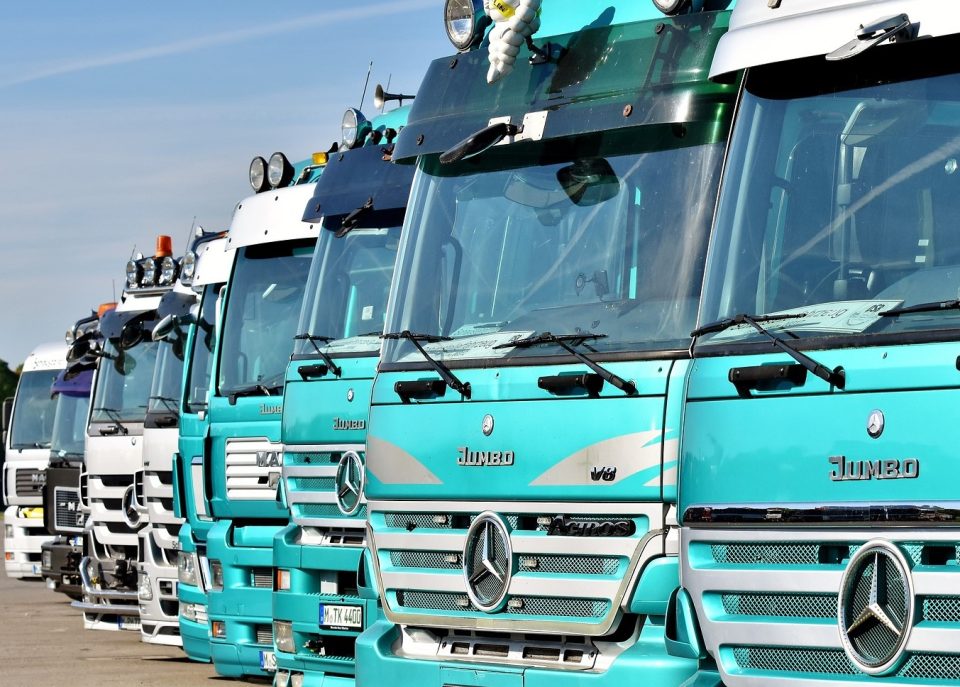 Künftig eigenständig an der Börse - Daimler Truck