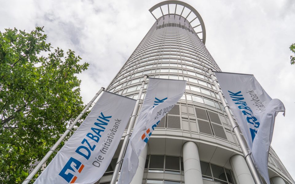Die zweitgrößte Bank in Deutschland: DZ Bank Zentrale in Frankfurt am Main, Deutschland