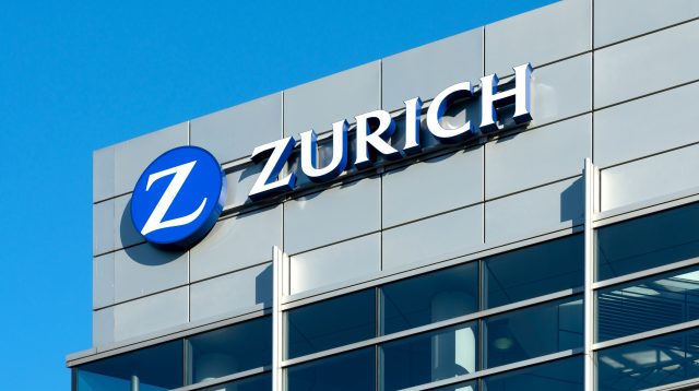 Logo der Zürich Versicherung auf einer Fassade in Frankfurt am Main