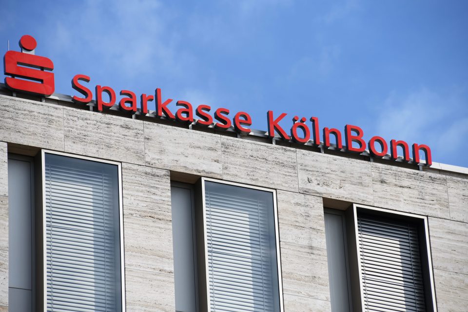 Das Logo der Sparkasse KölnBonn in Bonn, Deutschland