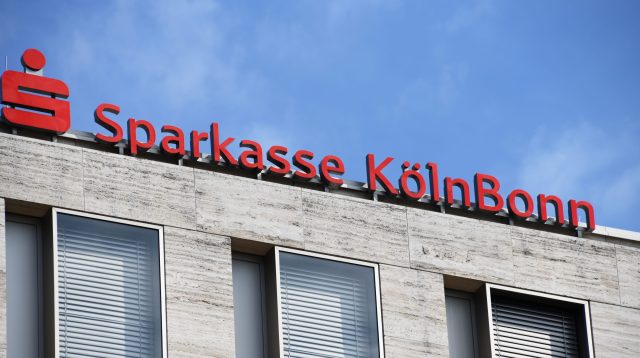 Das Logo der Sparkasse KölnBonn in Bonn, Deutschland