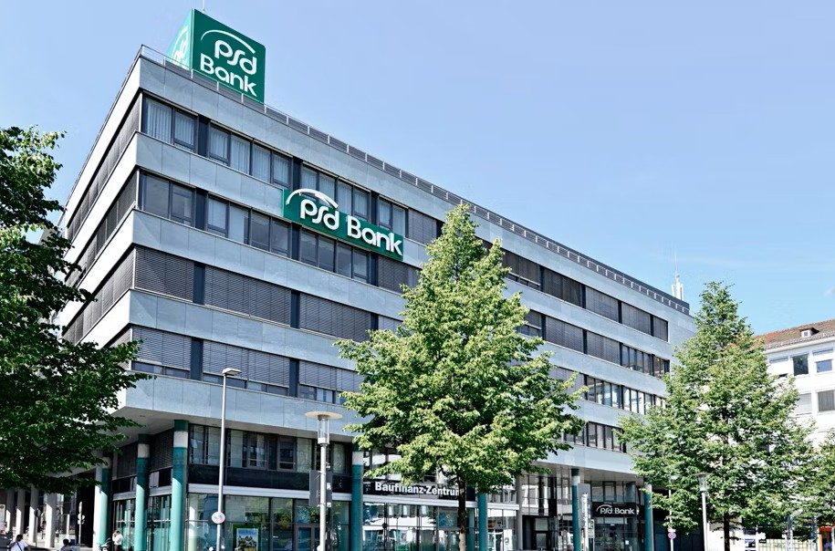 Die PSD Bank Nürnberg, nach Bilanzsumme die größte Bank der Gruppe, sieht einen Einbruch des Zinsüberschusses von mehr als einem Viertel.