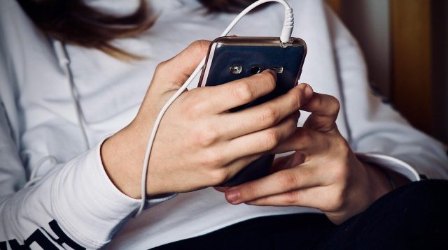 Symbolbild Gen Z, auch bekannt als "Digital Natives"