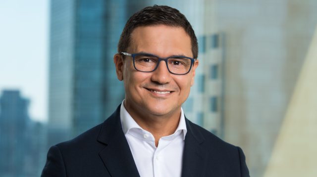 Der Mann mit dem Zinshammer: Daniel Llano Manibardo, Head of Germany International Consumer 
Banking von J.P. Morgan