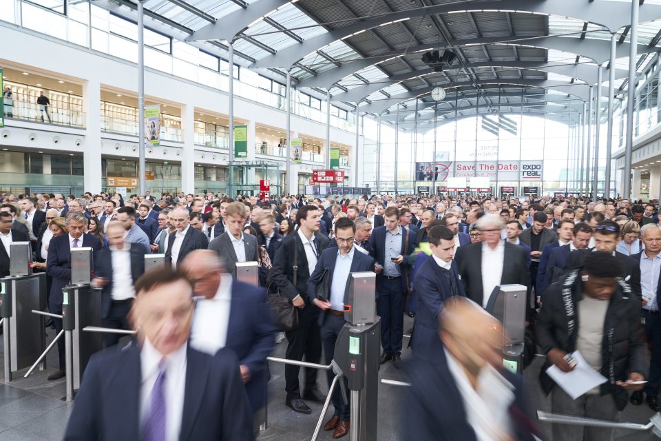 Expo Real, ExpoReal, Eingang West, Eröffnung, Drehkreuze