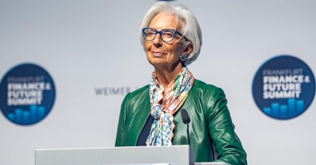 Christine Lagarde hält eine Rede beim Frankfurt Finance & Future Summit