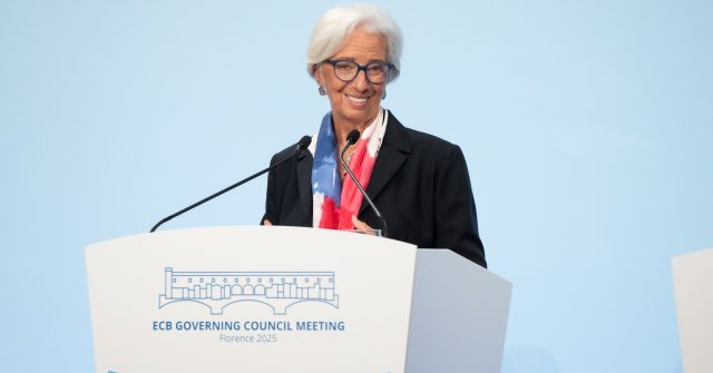 Christine Lagarde bei der EZB-Ratssitzung in Florenz