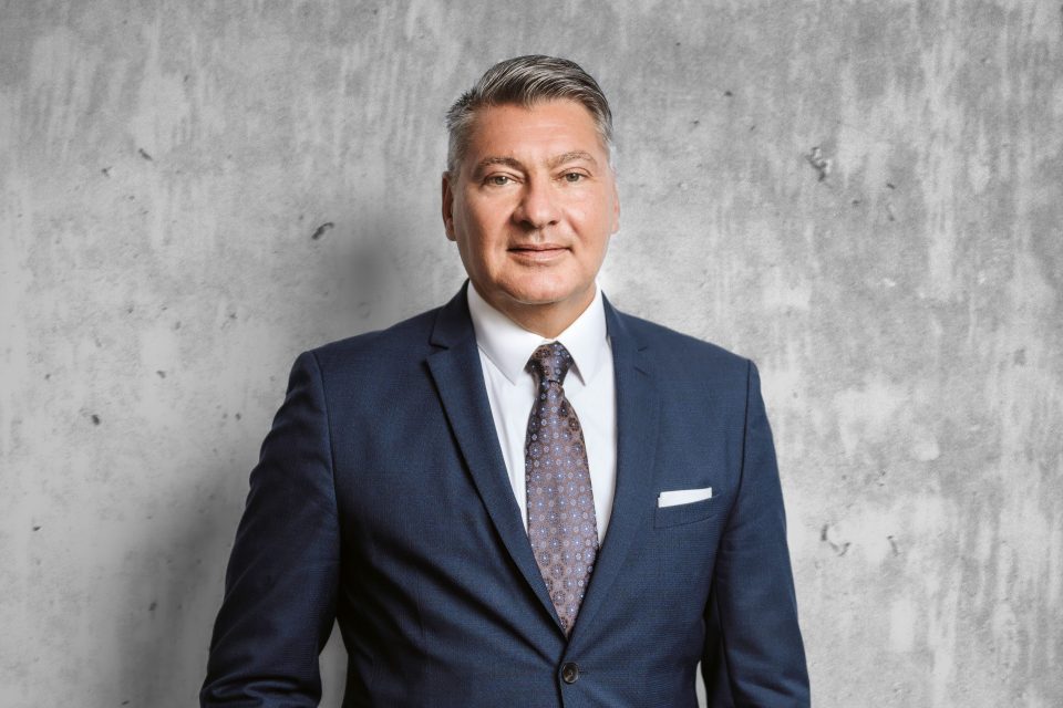 Frank A. Werner, Vorstand Versicherungskammer.