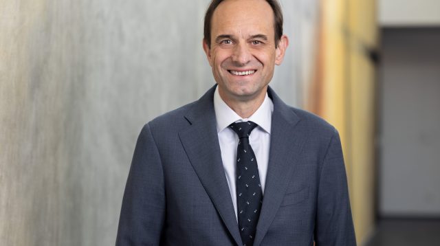 BaFin kürzt Ausgabenpläne und senkt Gebühren für 2026