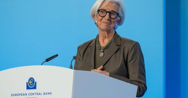 EZB-Präsdientin Christine Lagarde beantwortet Fragen