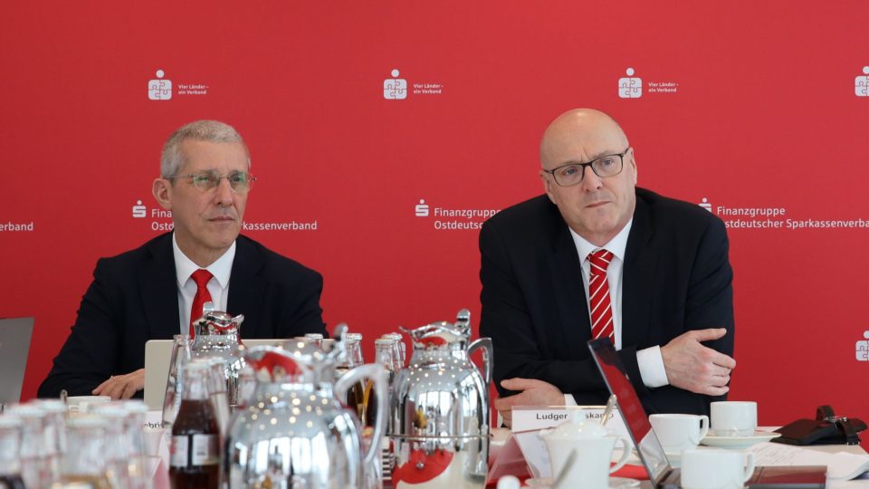 OSV-Verbandsgeschäftsführer Markus Rück und OSV-Präsident Ludger Weskamp: Stirnrunzeln trotz guter Ergebnisse.