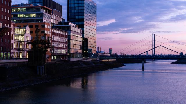 Düsseldorf, Sitz der beiden fusionsbereiten Banken.
