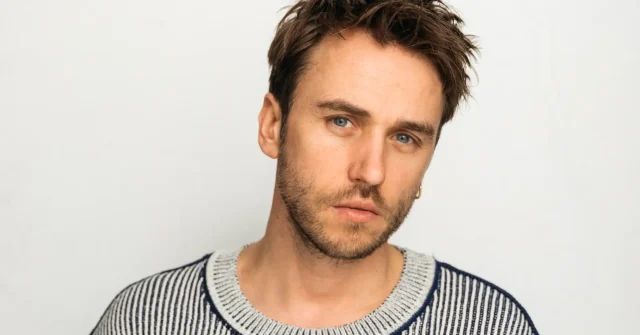 Mitgliederbindung in Ostwestfalen: Der Sänger Clueso singt im Juli für die Mitglieder der Verbundvolksbank OWL.