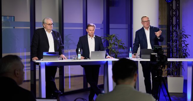 Jahrespressekonferenz der Zurich Deutschland 2025. Pressechef Bernd Engelien, CFO Torsten Utecht, CEO Carsten Schildknecht (v.l.n.r.).