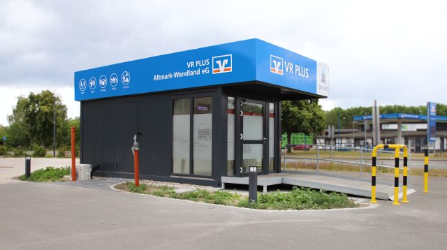 Selbstbedienungscontainer der VR Plus Altmark Wendland