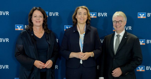 Der Vorstand des BVR (v.l.): Tanja Müller-Ziegler, Marija Kolak (Präsidentin) und Daniel Quinten.