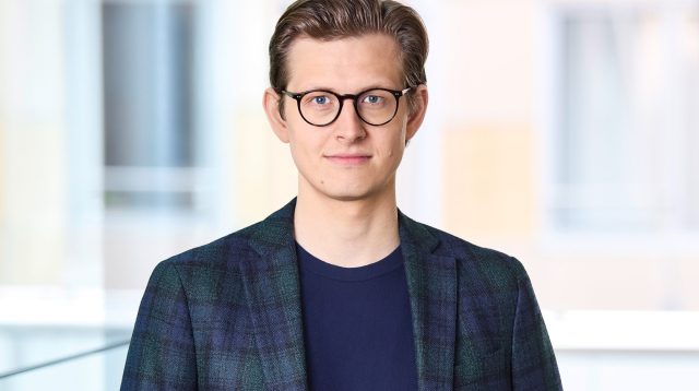 Lennart Wagner, Leiter Konzernstrategie und Co-Leiter KI und Daten, bei der DKB.