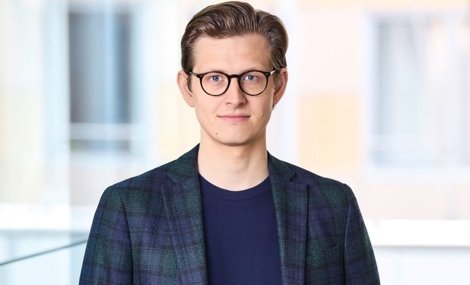Lennart Wagner, Leiter Konzernstrategie und Co-Leiter KI und Daten, bei der DKB.