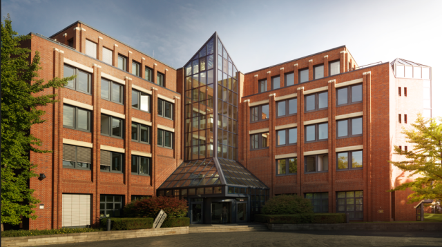 Bild : Zentrale der Hannover Re.