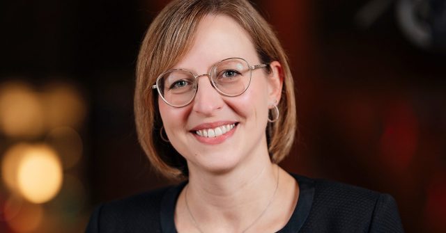 Sabine Curt, Vorständin der Volksbank Mittelhessen