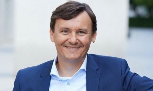 Michael Maicher, Global Partner & Director, Global Strategic Partnerships bei Allianz Partners.