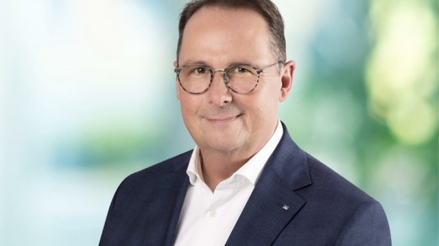 Marcus Leiendecker führt als Sonderbeauftragter die Raiffeisenbank Plankstetten.