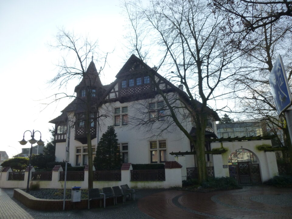 Die Villa Schaub in Emsdetten beherbergt heute die „Werte-Bank-Münsterland“.