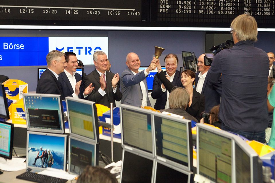 Metro-Chef Olaf Koch beim Eintritt in den MDAX 2017